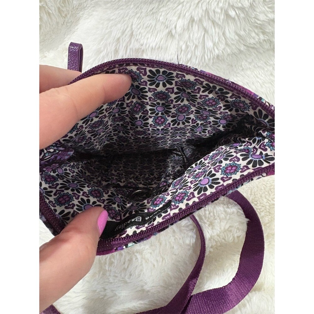 Vera Bradley Hipster Crossbody Bag Womens Medium Purple Paisley Quilted - Picture 8 of 9